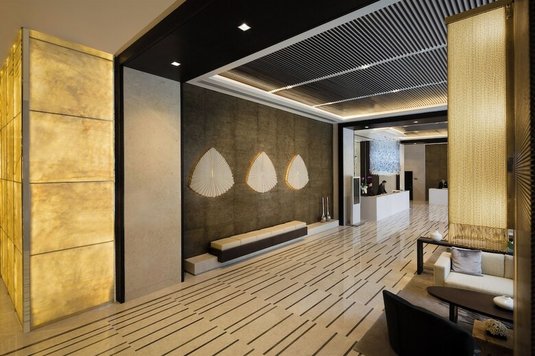 Hotel Beach Rotana Residences