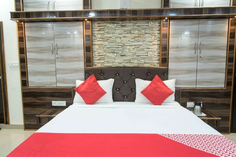 Hotel Rk Residency