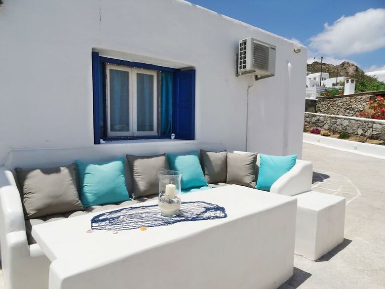 Apartamentos Mykonian Breeze