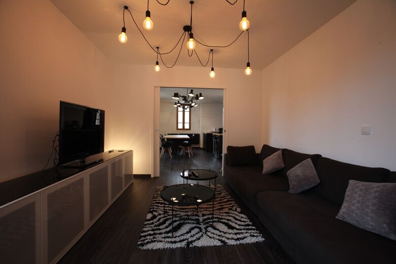 2 Bd Apartment With Sauna- Center Annecy