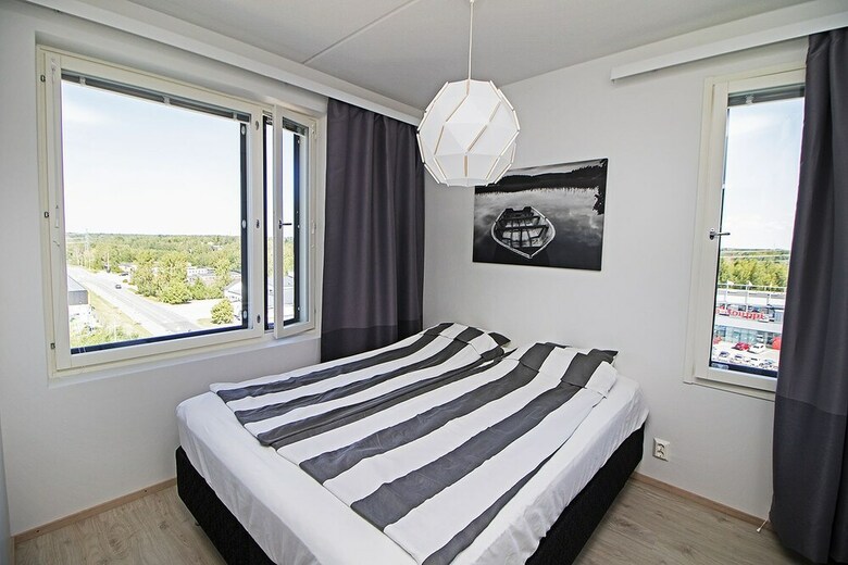 Pro Apartments