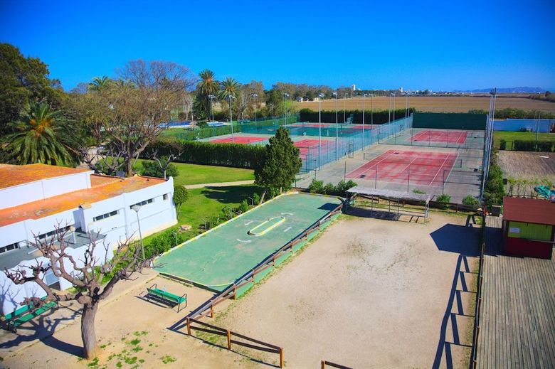 Devesa Gardens Camping & Resort
