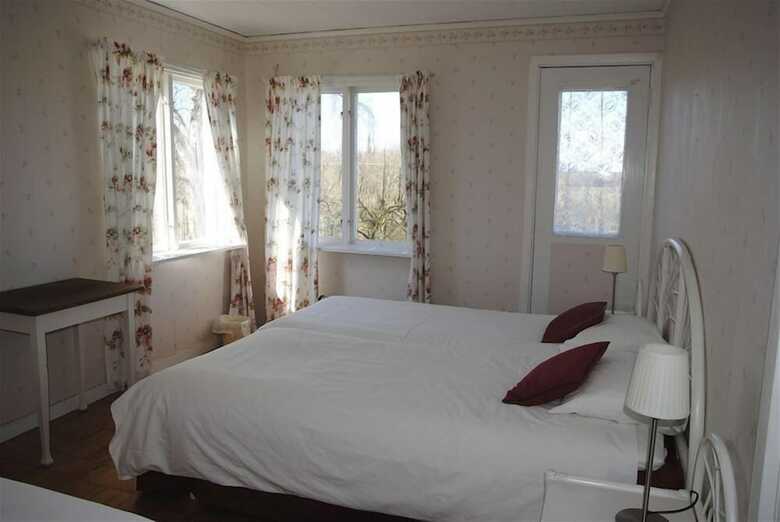 Bed & Breakfast Runsten S�ng & Frukost