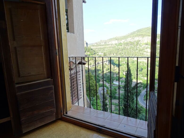 Apartamentos 2 Balcones A La Hoz