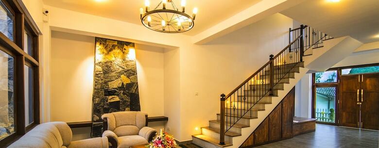 Hotel Seasons Villa Nuwara Eliya