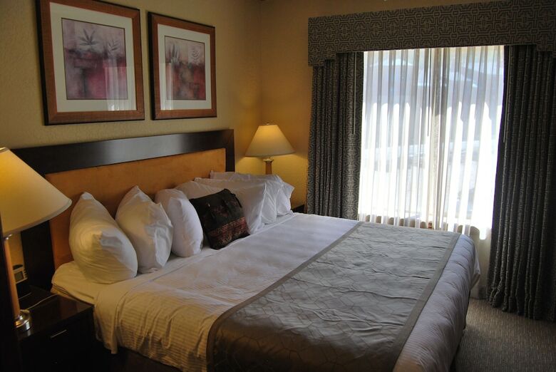 Apartamento White Pines 2-bd At Westgate - Apex