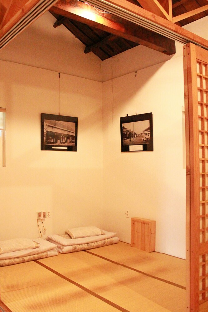 Jeonju Hanok Village Hotel