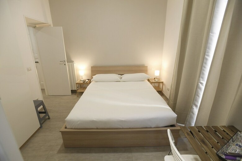 Santi Quattro Apartment & Rooms - Colosseo