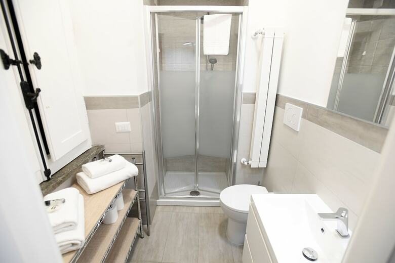 Santi Quattro Apartment & Rooms - Colosseo