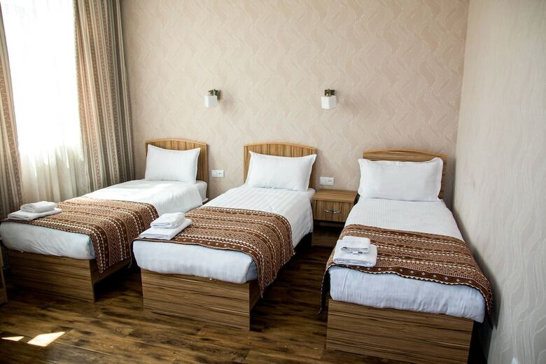 Hotel Sunrise Osh