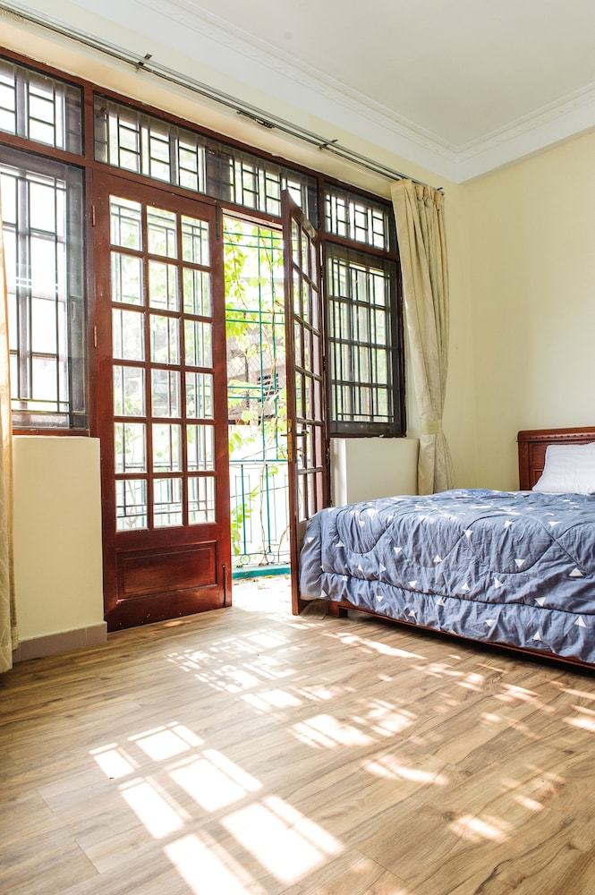 Hotel Linh Homes For Expat