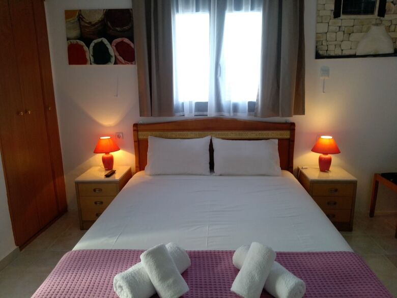 Hotel Guest House Kithairon