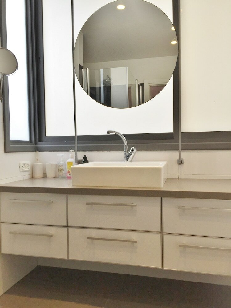 Apartamento Hilton Beach Stunning Designer 2br Apt
