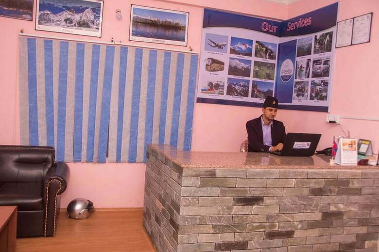 Hostal Mount Blue Tourist Hostel