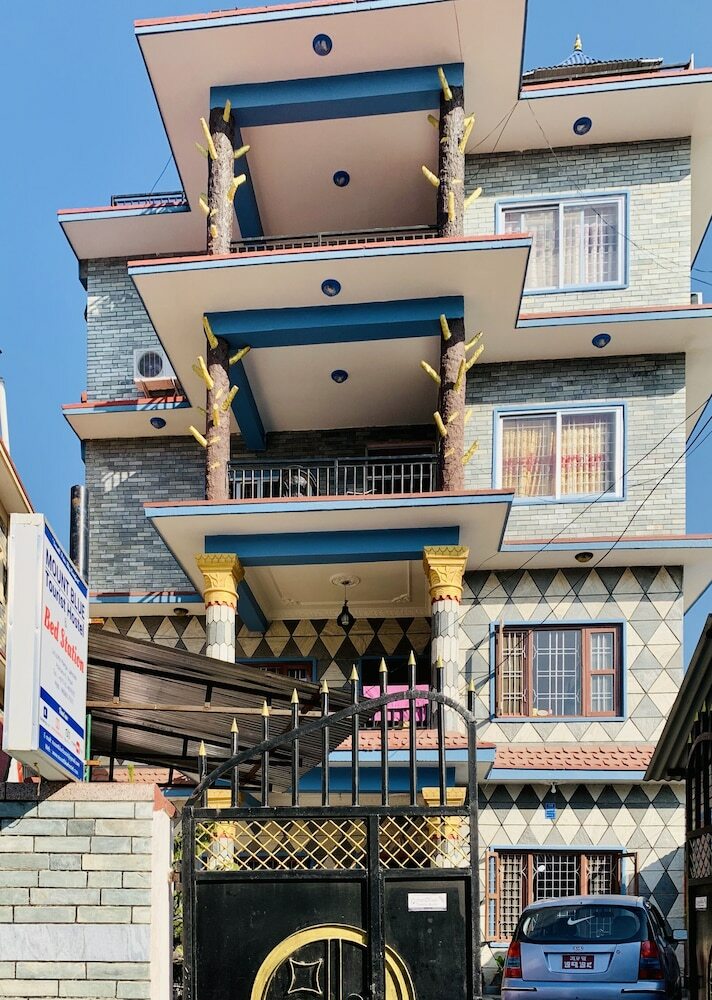 Hostal Mount Blue Tourist Hostel