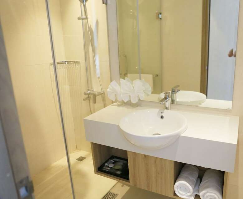 Hotel Dtj Hometel Ha Long