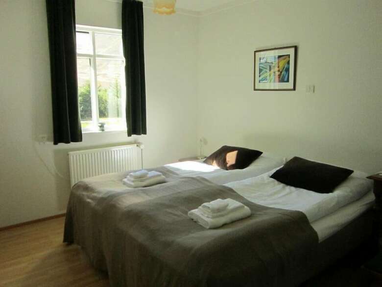 Hotel Kirkjub�l Guesthouse