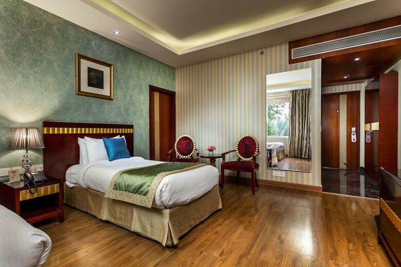 Hotel Justa Atrio
