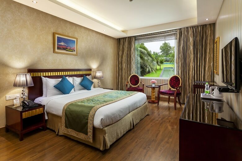 Hotel Justa Atrio