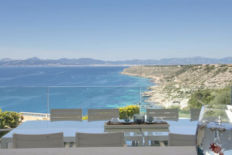 Villa Son Mares