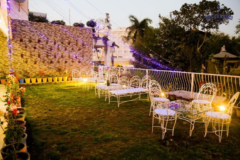 Hotel Safarnama Agra
