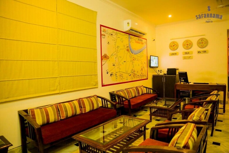 Hotel Safarnama Agra
