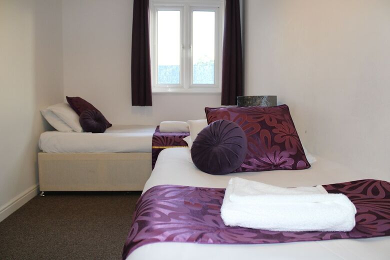 Empire 2 Bedroom Serviced Apartment