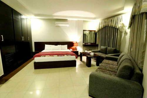 Multan Continental Hotel