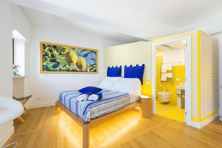 Hotel Luiselle Charming Accommodation Sorrento