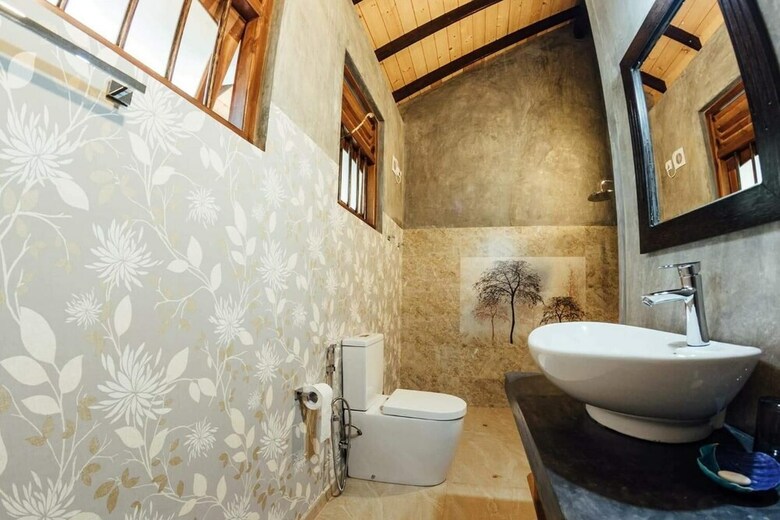 Hotel Thambili Cabanas