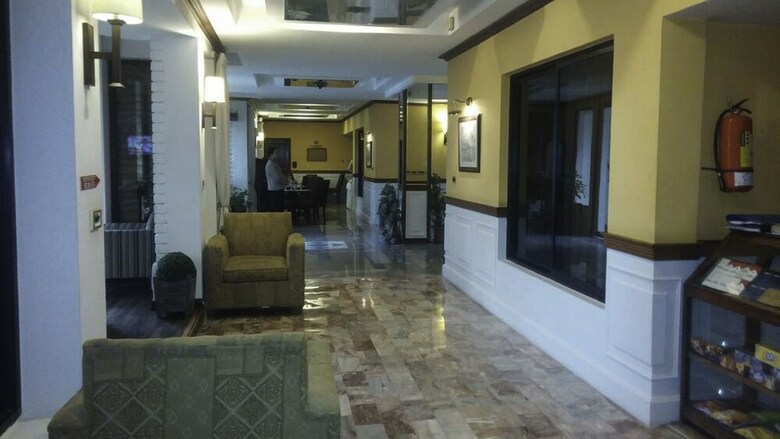 Hotel Chateau Royal