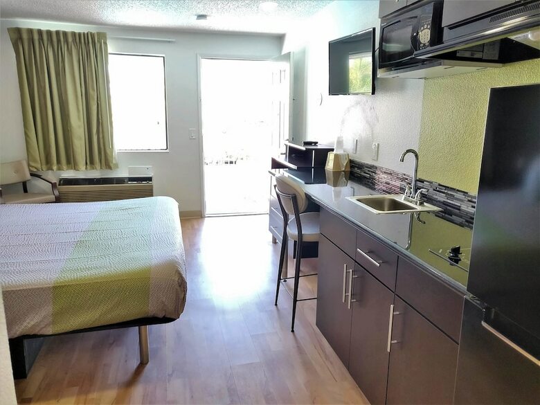 Hotel Studio 6 Fresno ? Extended Stay