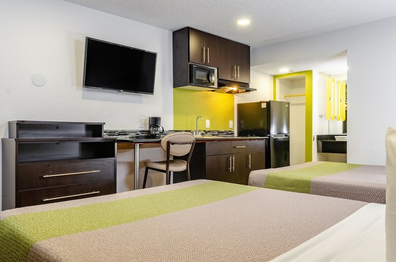 Hotel Studio 6 Fresno ? Extended Stay