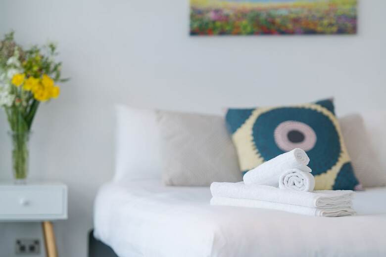 Apartamentos Waterfront Luxury With Pool & Gym