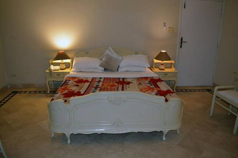 Hotel Continental House
