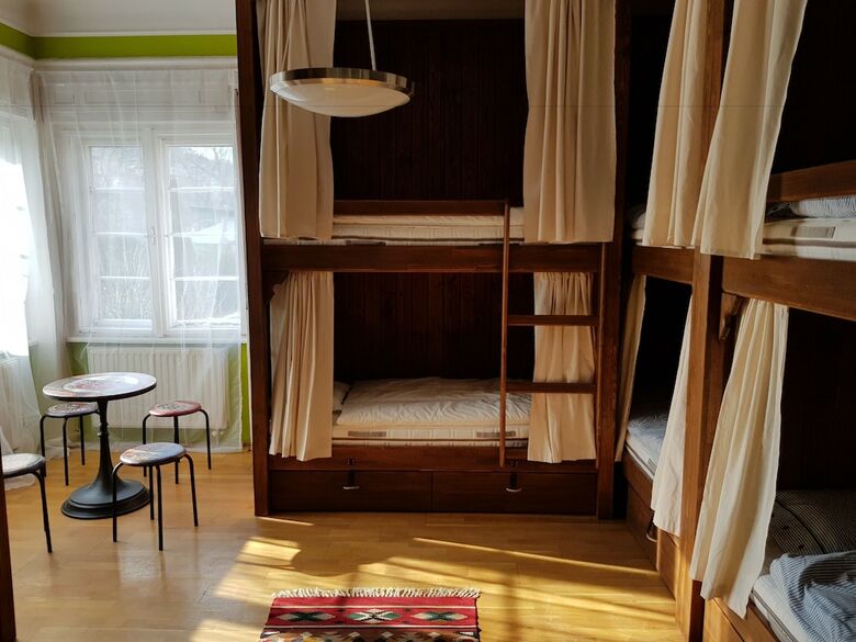 Hostal Green Garden Hostel