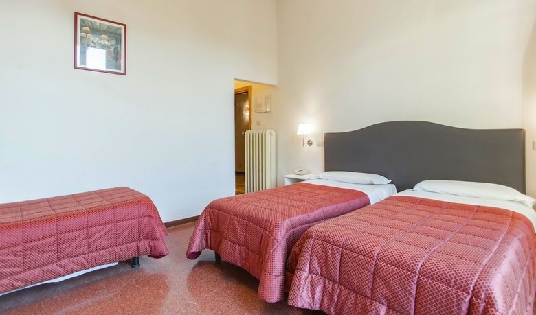 Hotel St. James