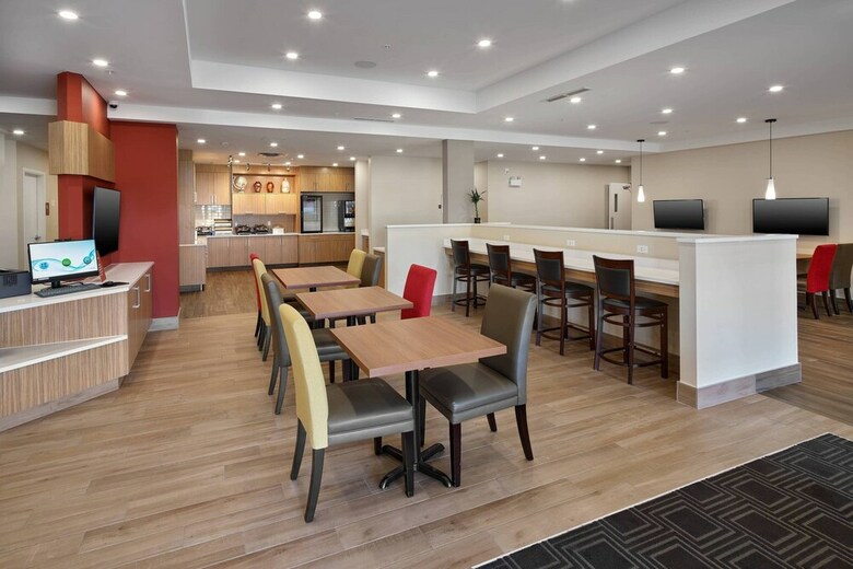 Hotel Towneplace Suites By Marriott Edmonton Sherwood Park