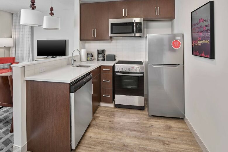 Hotel Towneplace Suites By Marriott Edmonton Sherwood Park