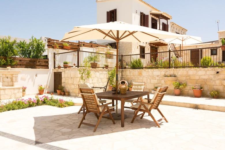 Apartamentos Olympia Traditional Houses