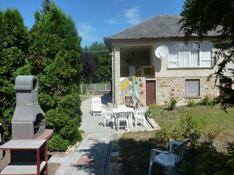 Vad�sztanya Apartmanok