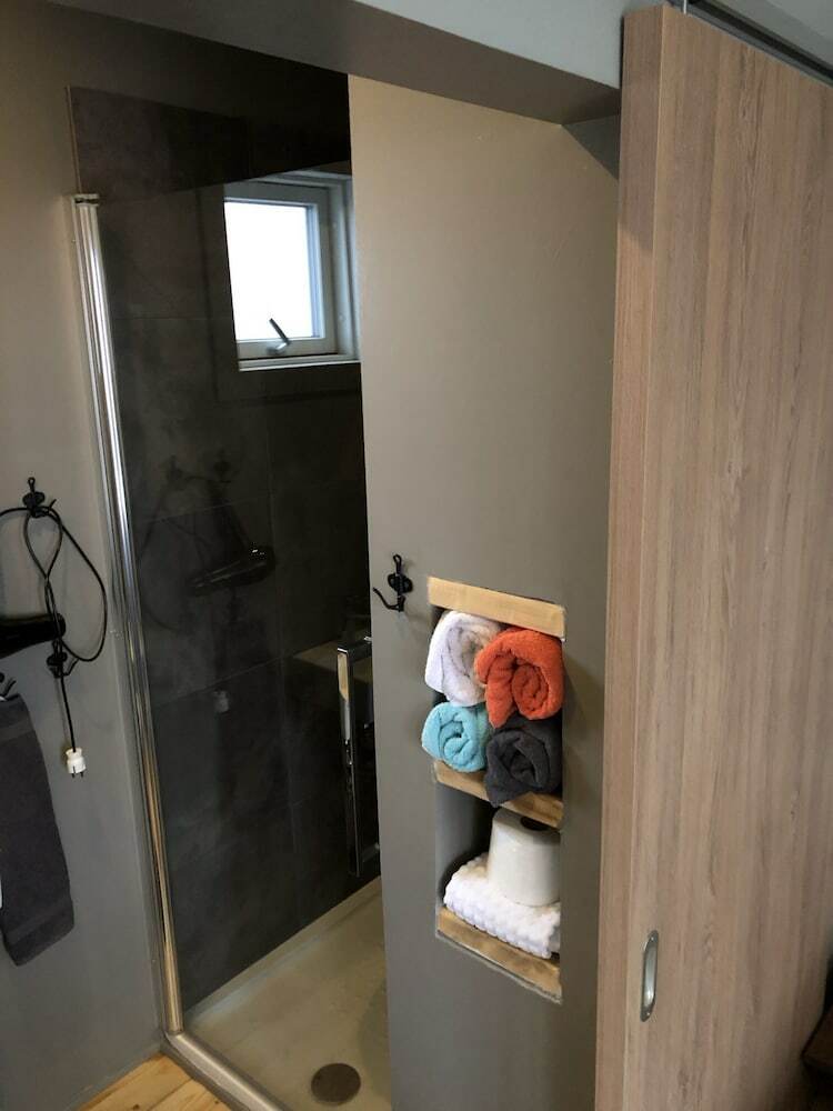 Hotel Glacier View Guesthouse