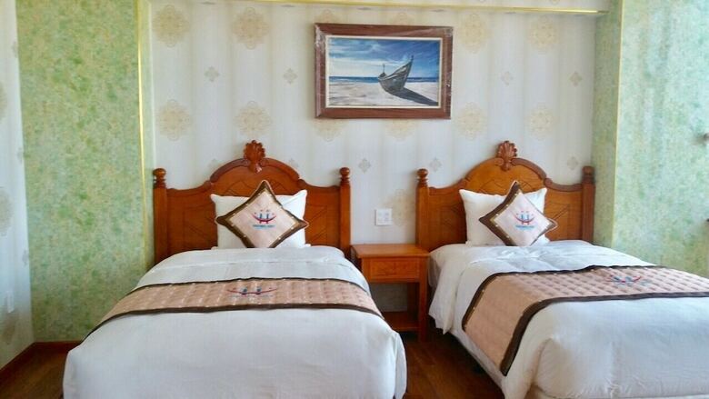 Huong Viet Hotel