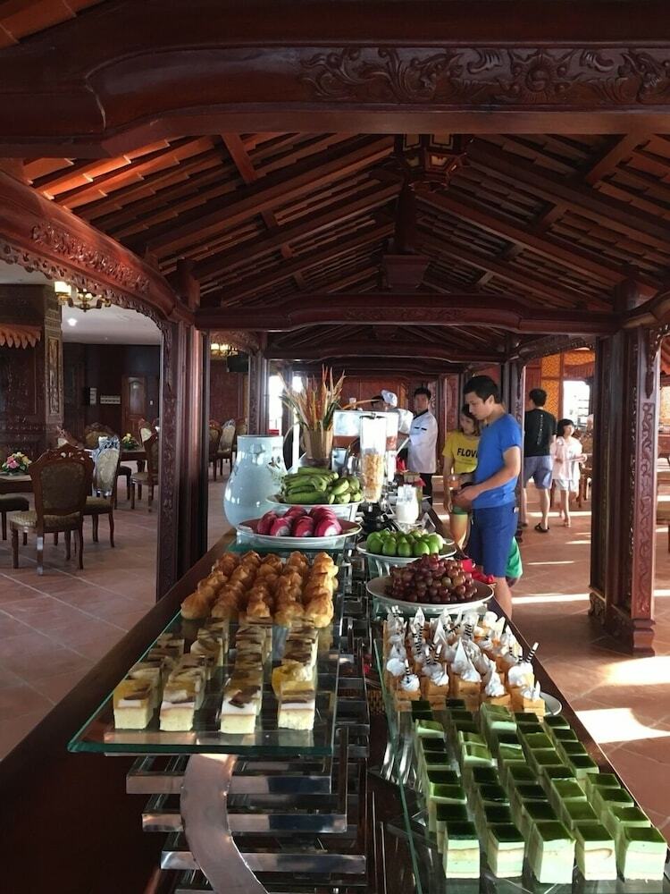 Huong Viet Hotel