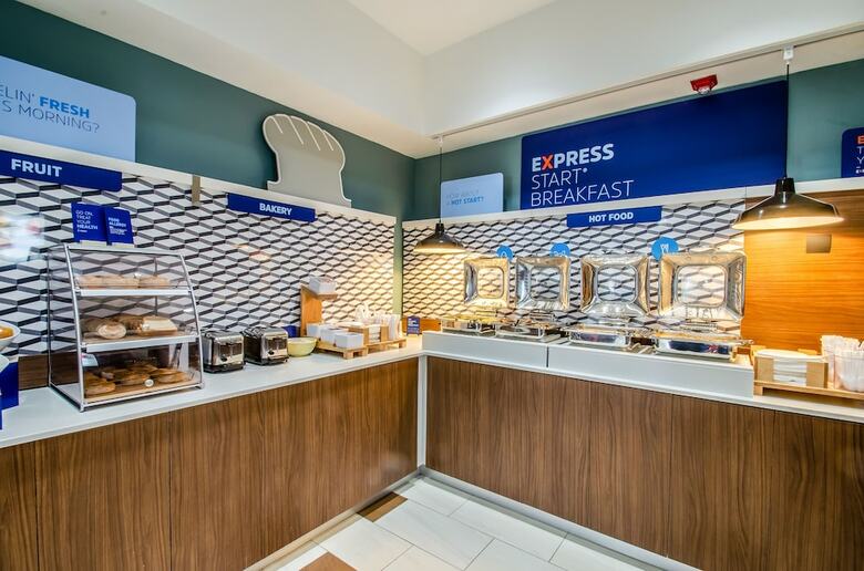 Hotel Holiday Inn Express & Suites Olathe South