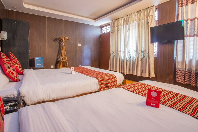 Hotel Traveler's Holiday Inn