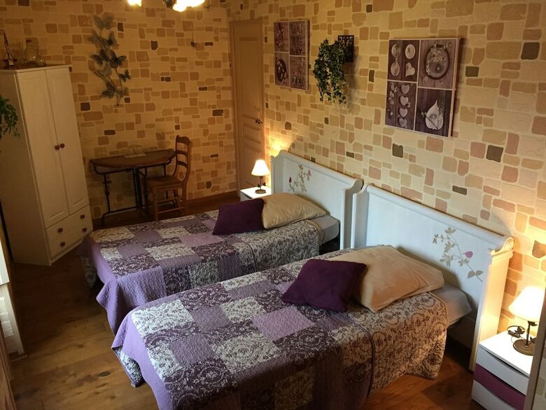 Hotel Au Clos Du Lit - Chambres D'h�tes