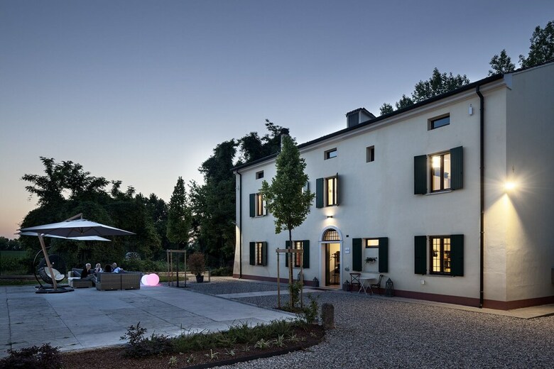 Hostal Ostello La Goliarda