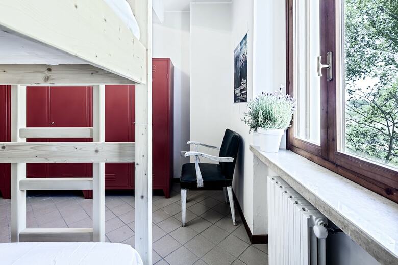 Hostal Ostello La Goliarda