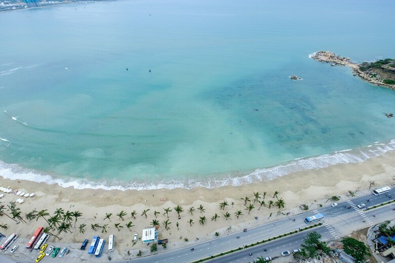 Sunrise Hon Chong Ocean View Apartment